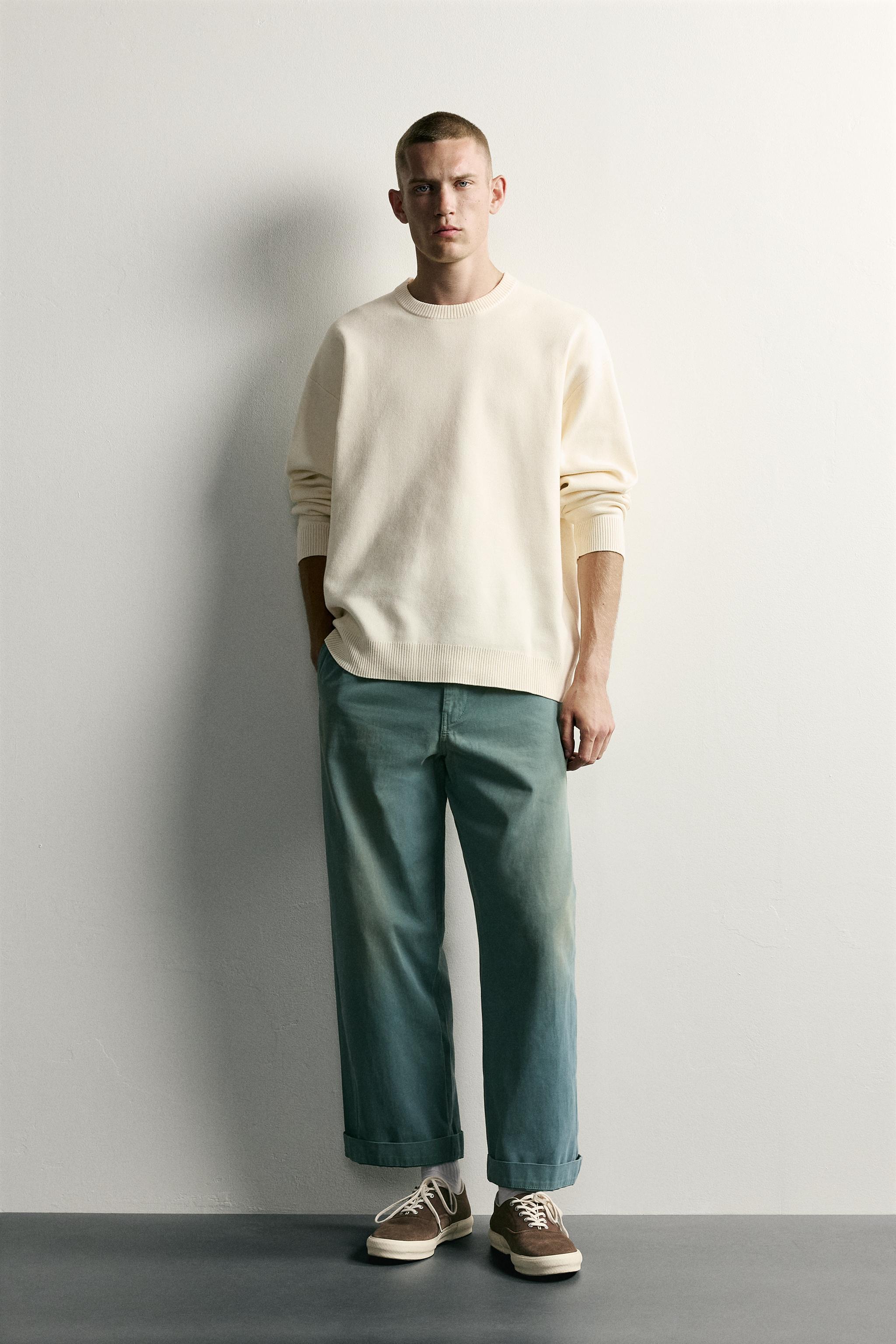 PULL DOUX À COUPE DÉCONTRACTÉE