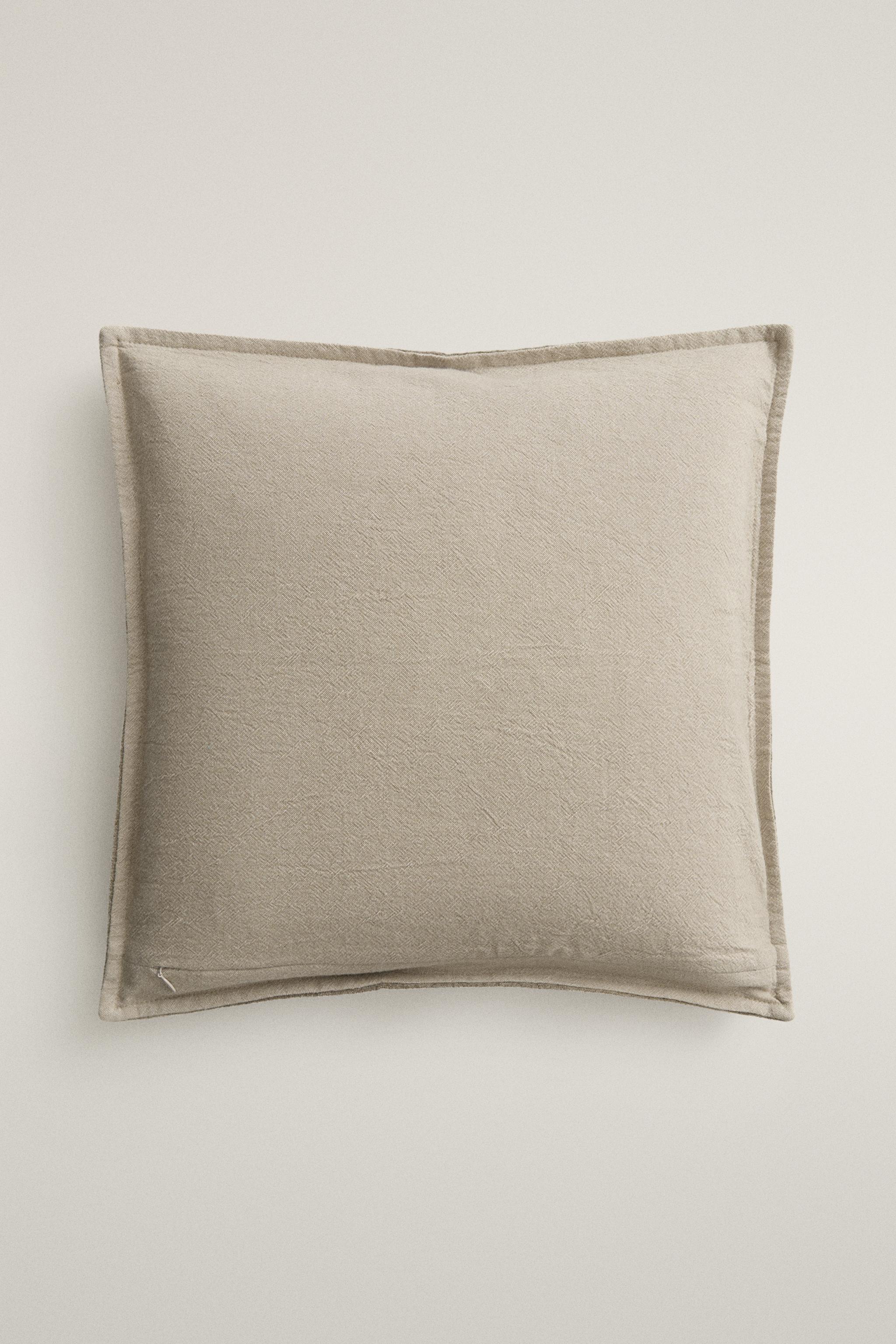 【新品・定価2枚13,980円】ZARA クッションカバー2枚セット ベルベット クッションカバー - グリーン | ZARA Japan / 日本