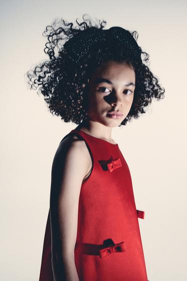 ROBE EN SATIN À NŒUDS - Rouge de Zara - Image 5