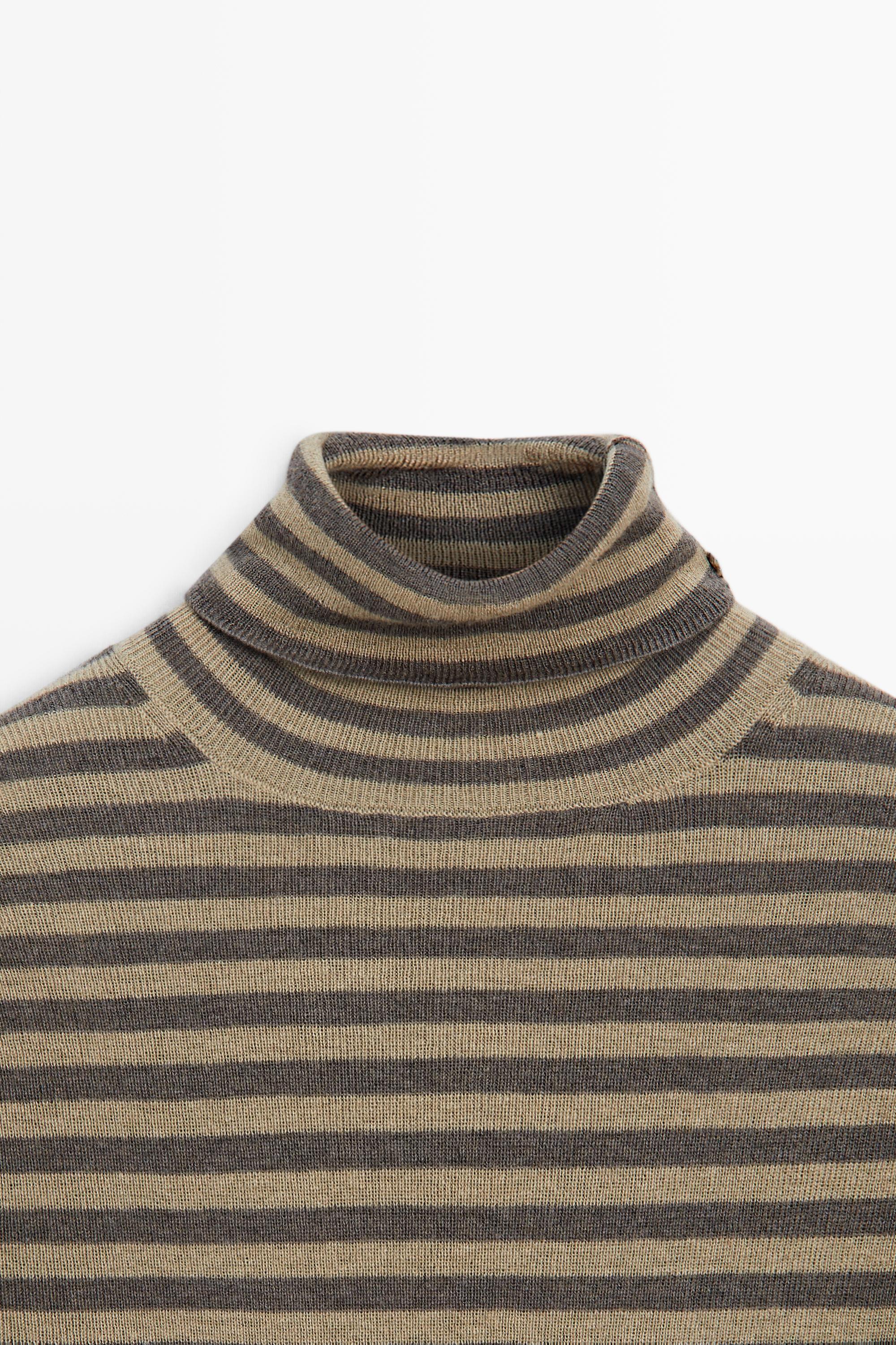 Striped turtleneck knit sweater