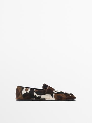 Mocasín pelo animal print - Multicolor de Zara - Imagen 0