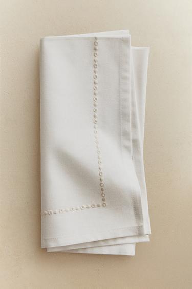 SET OF INSERTION NAPKINS WITH FLORAL EMBROIDERY (SET OF 2) - Ecru by Zara