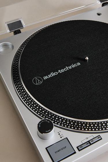 AUDIO TECHNICA TURNTABLE - Silver by Zara - Image 4