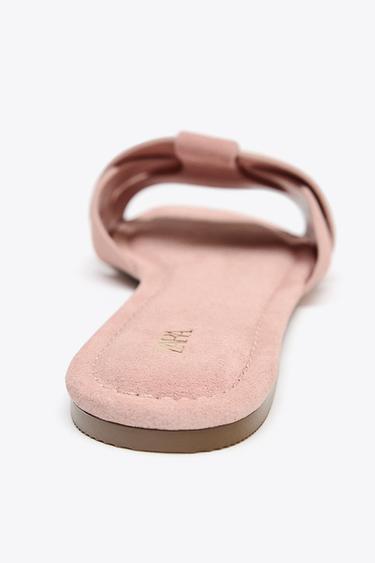 SANDALES PLATES EN CUIR CROISÉES - Rose de Zara - Image 5