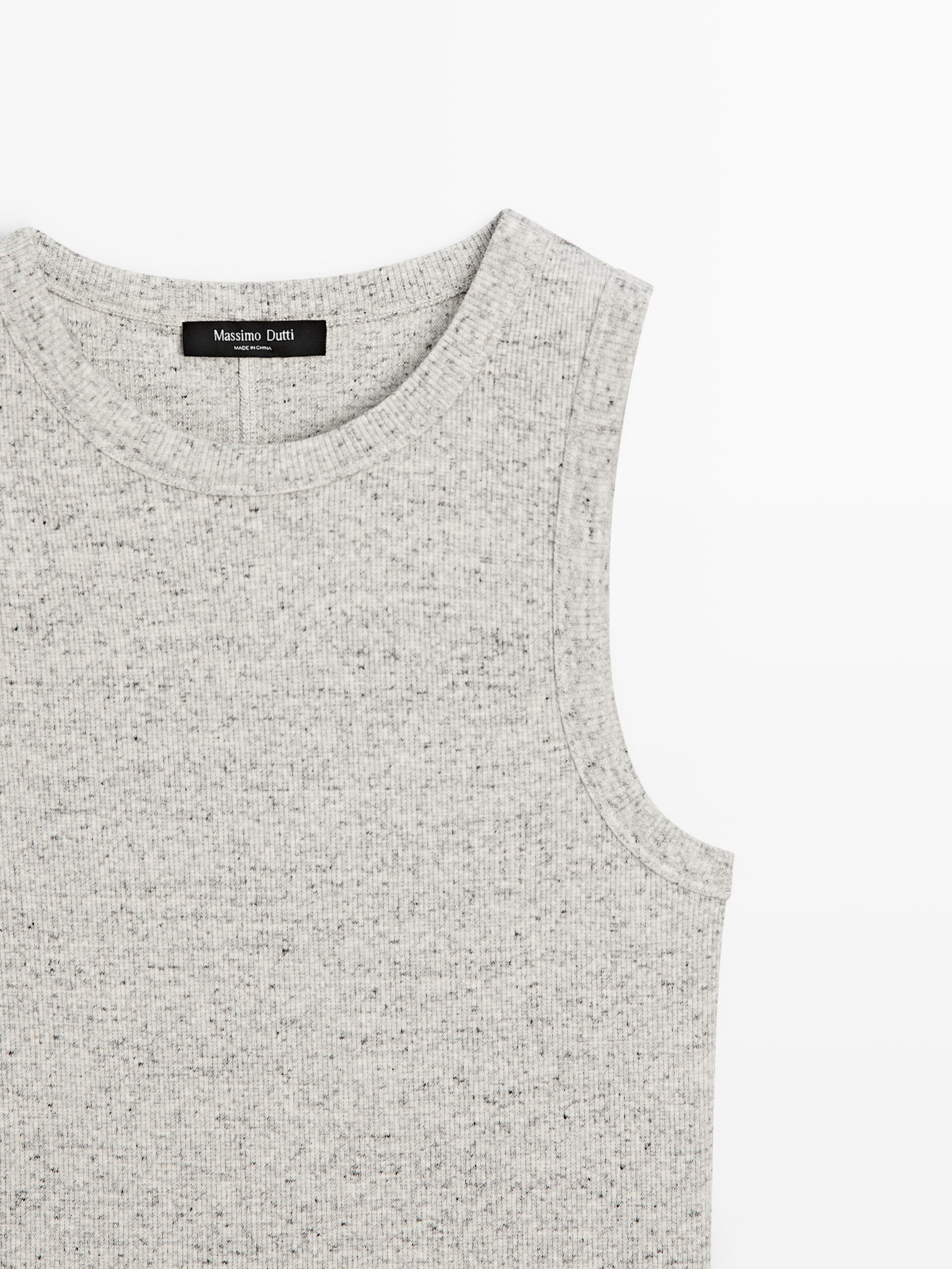 Sleeveless cotton blend T-shirt