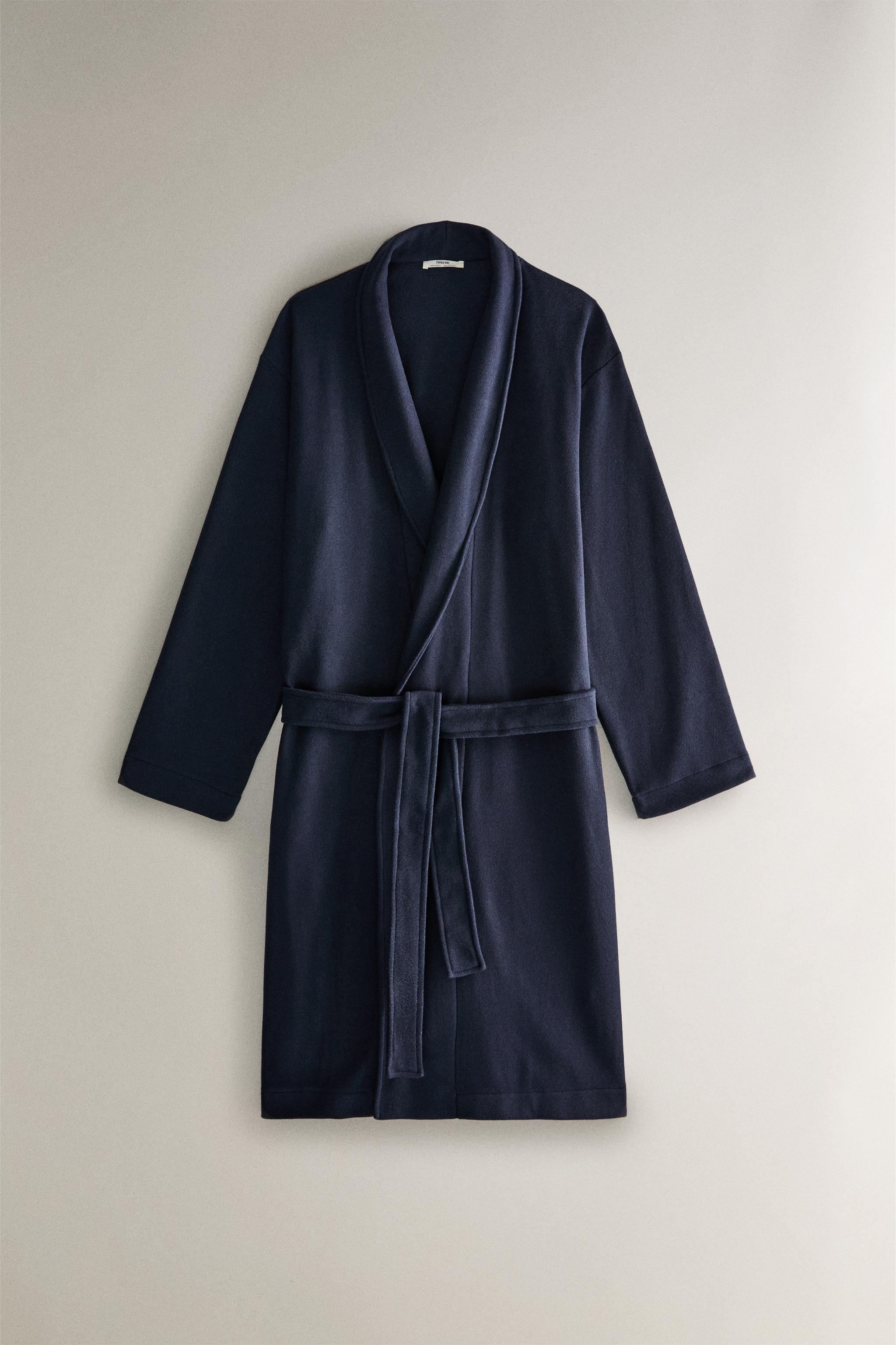 FLEECE ROBE