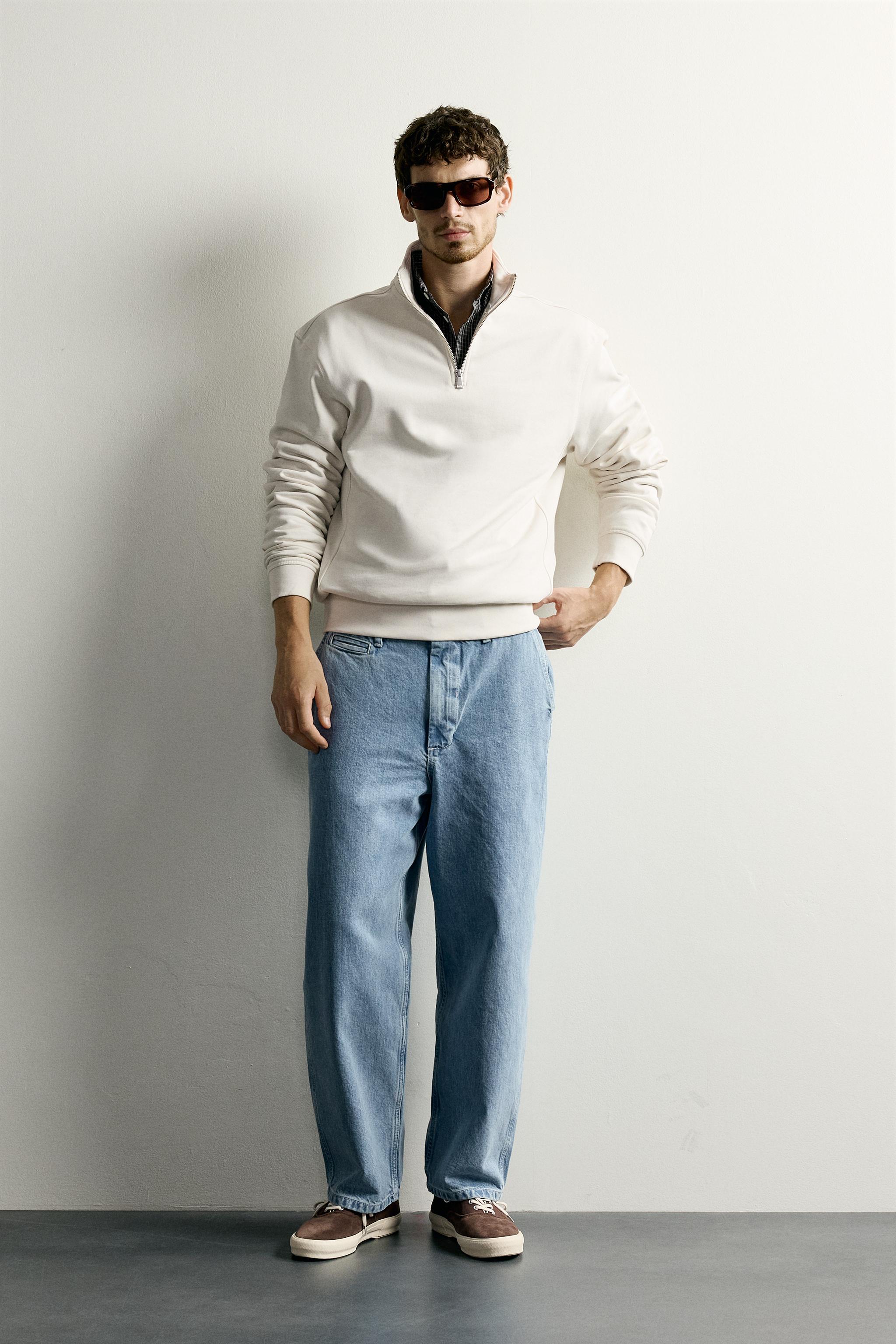 SWEAT BASIQUE À COL ZIPPÉ