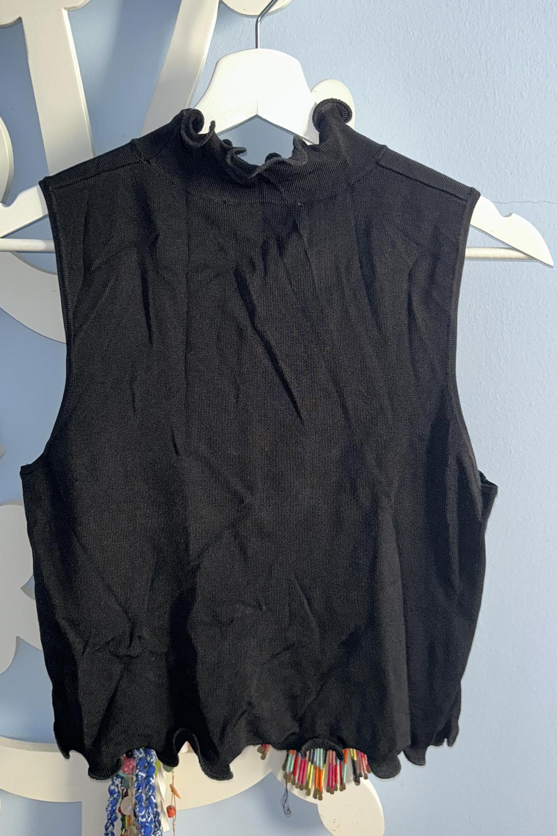 KNIT TOP WITH SCALLOPED TRIMS - Image 3