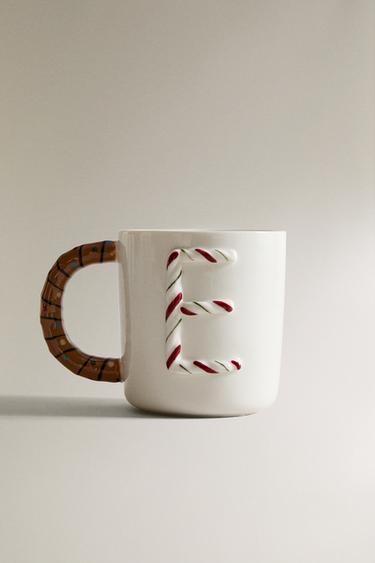 CHILDREN'S STONEWARE LETTER "E" CHRISTMAS MUG - متعدد الألوان الخاص بـ Zara - صورة 0