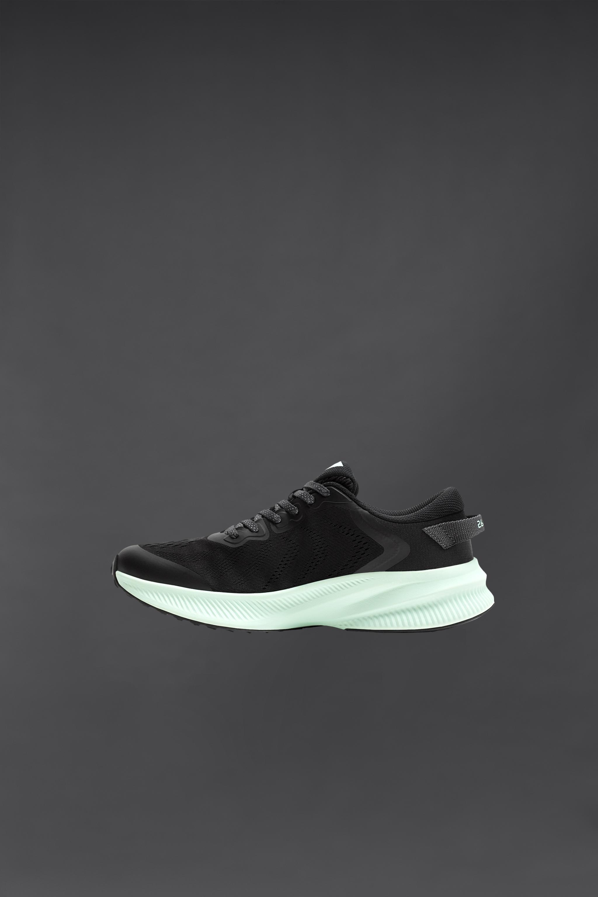 Puma black hotsell sneakers zara