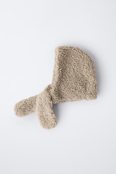 FAUX SHEARLING HAT WITH COLLAR - Beige by Zara - Image 4