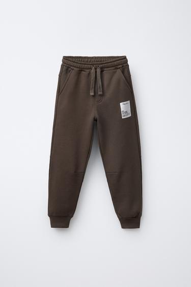 PANTALÓN FELPA JOGGER ETIQUETA - Marrón de Zara