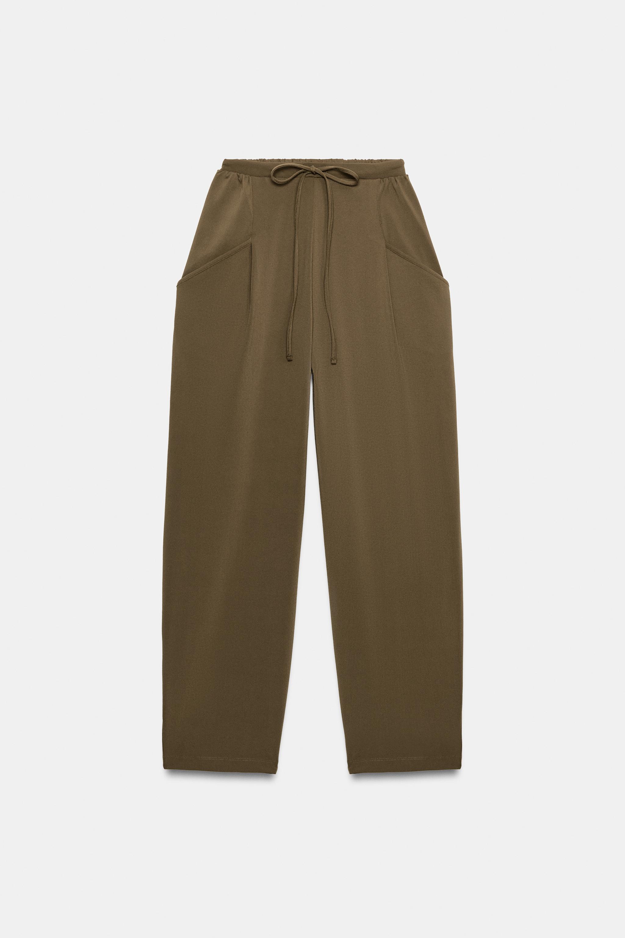 TEXTURED POCKET PANTS