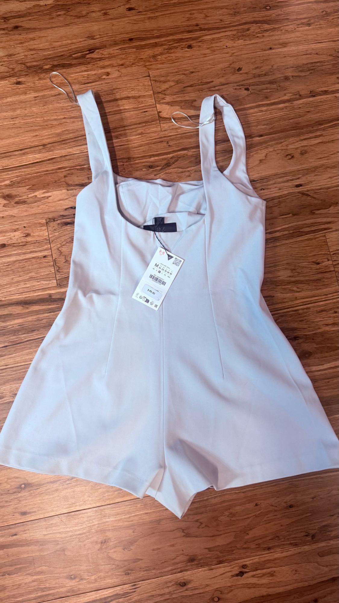 SHORT JUMPSUIT WITH STRAPS - Image 2