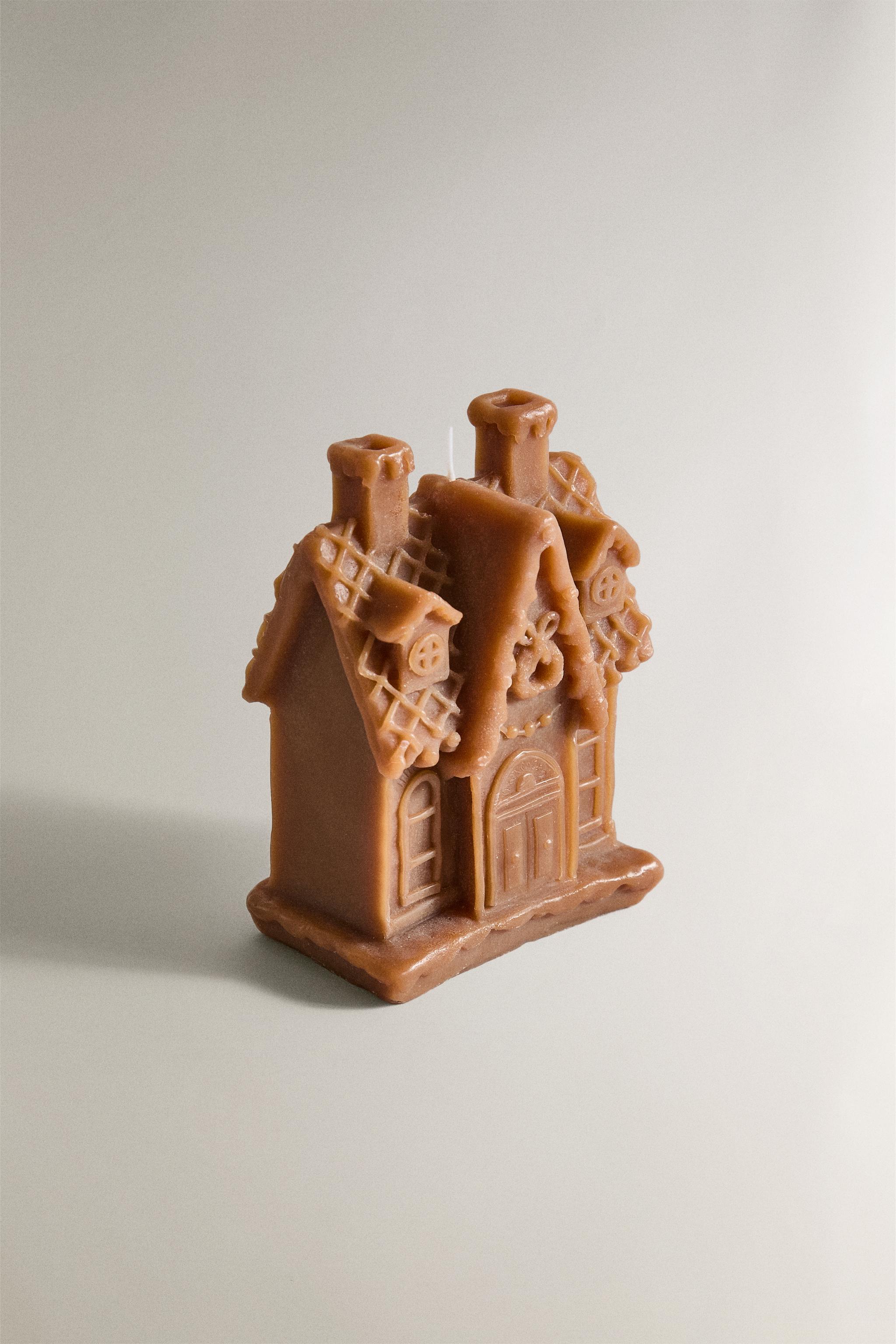 SALTED CARAMEL SCENTED HOUSE-SHAPED CANDLE