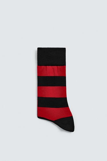 CONTRAST STRIPED SOCKS - Red by Zara