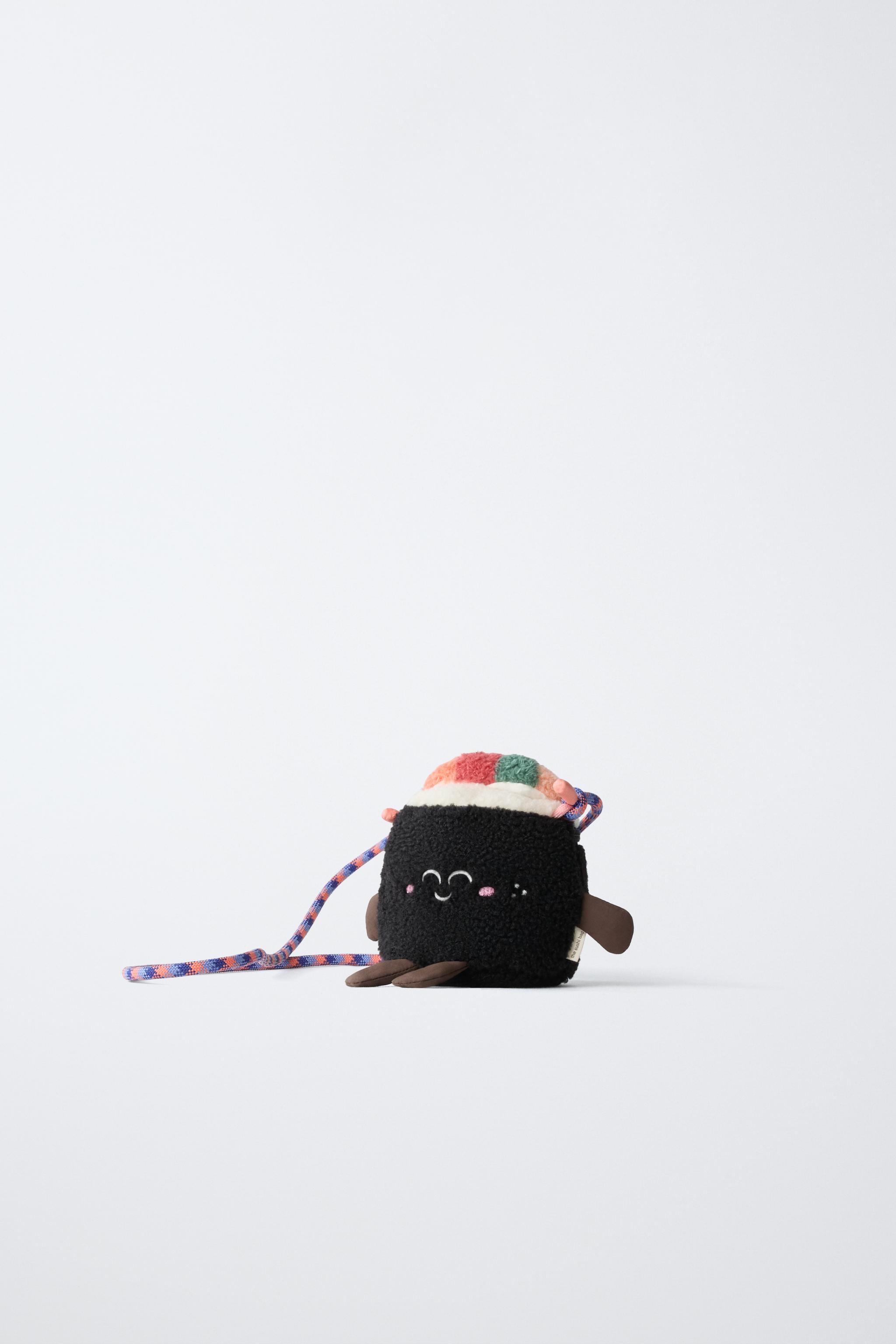 MAKI CROSSBODY BAG