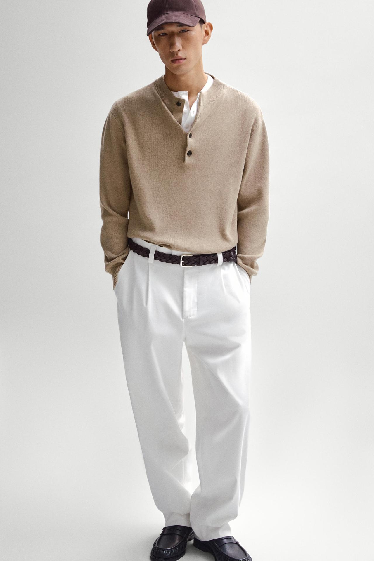 Buttoned mock neck knit sweater — Dark beige