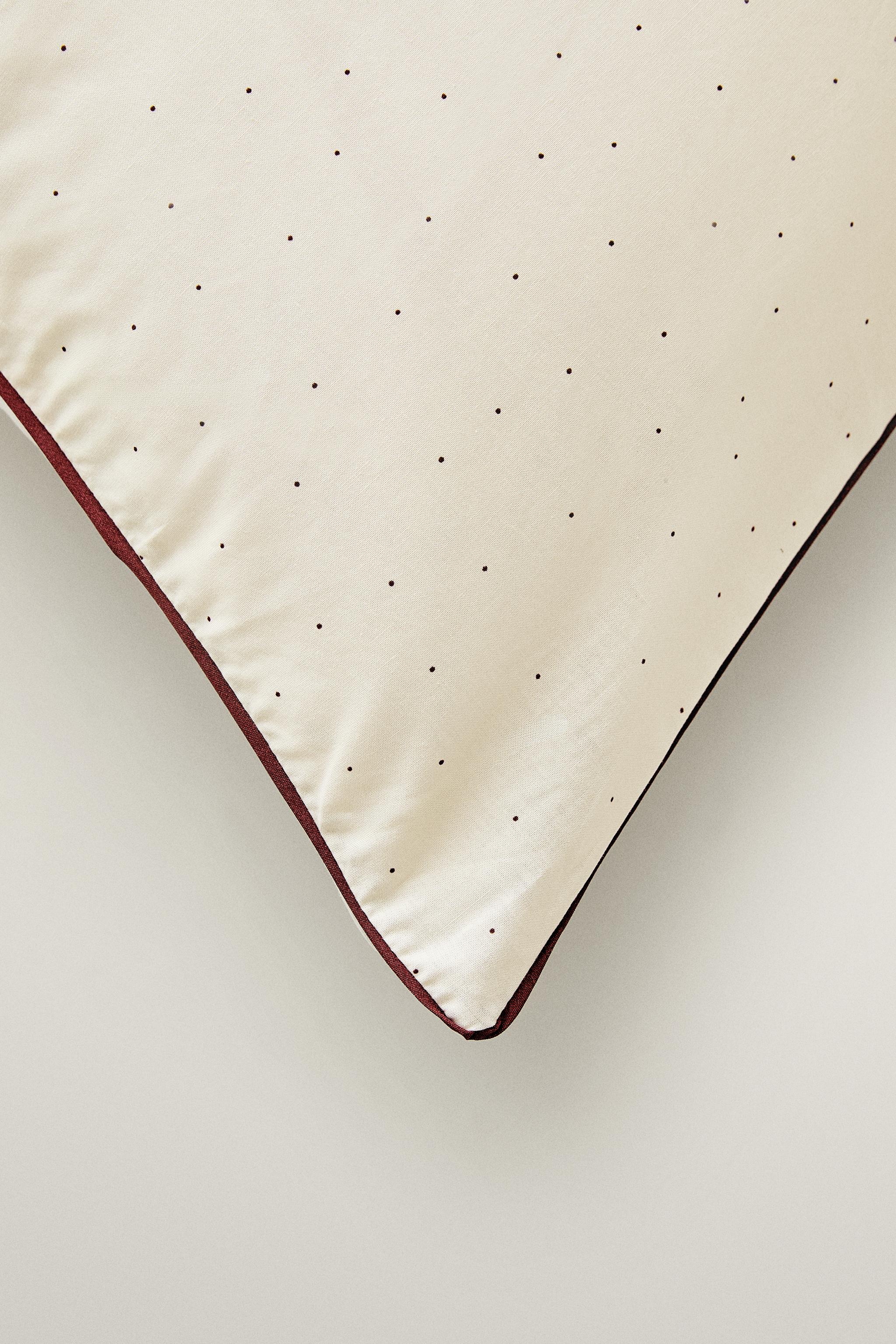 KIDS PUPPY CHRISTMAS COTTON PILLOWCASE (200 THREAD COUNT)