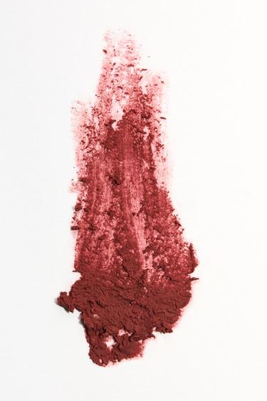 ZARA VELVET PINCH MATTE LIP BALM - CALM de Zara