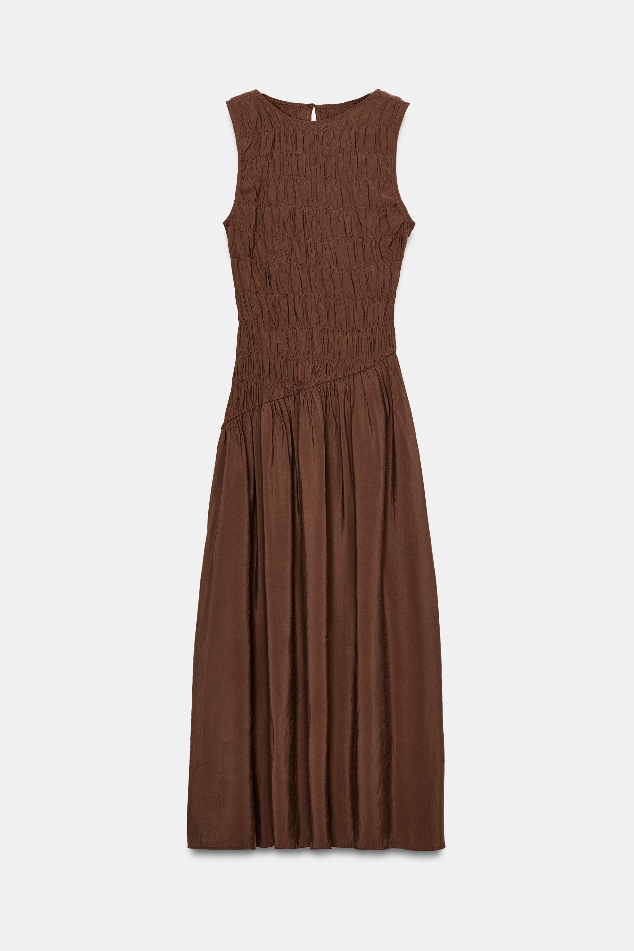 ROBE MI-LONGUE À VOLUME