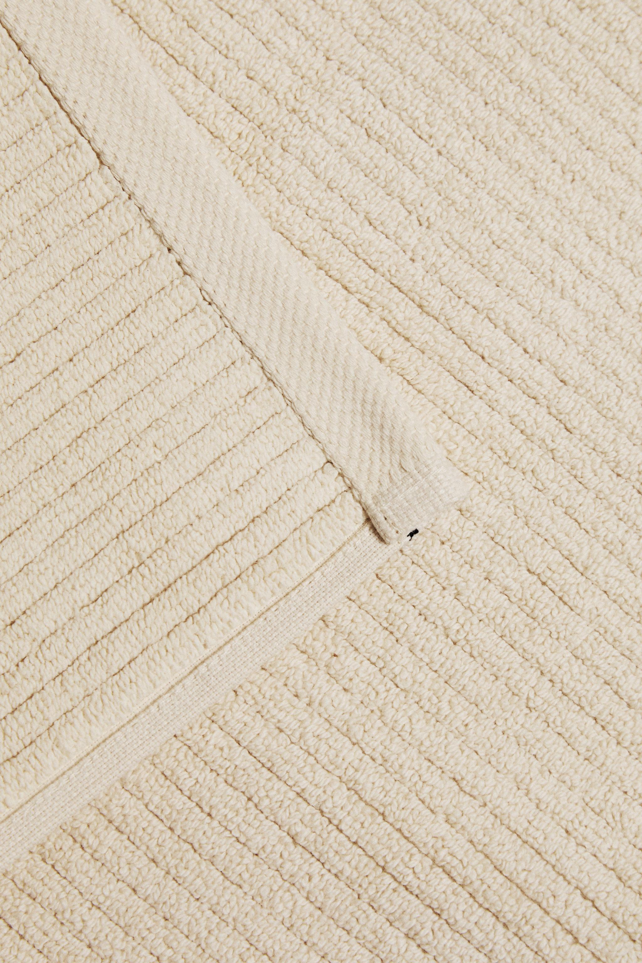 TAPIS DE BAIN TEXTURÉ CÔTELÉ