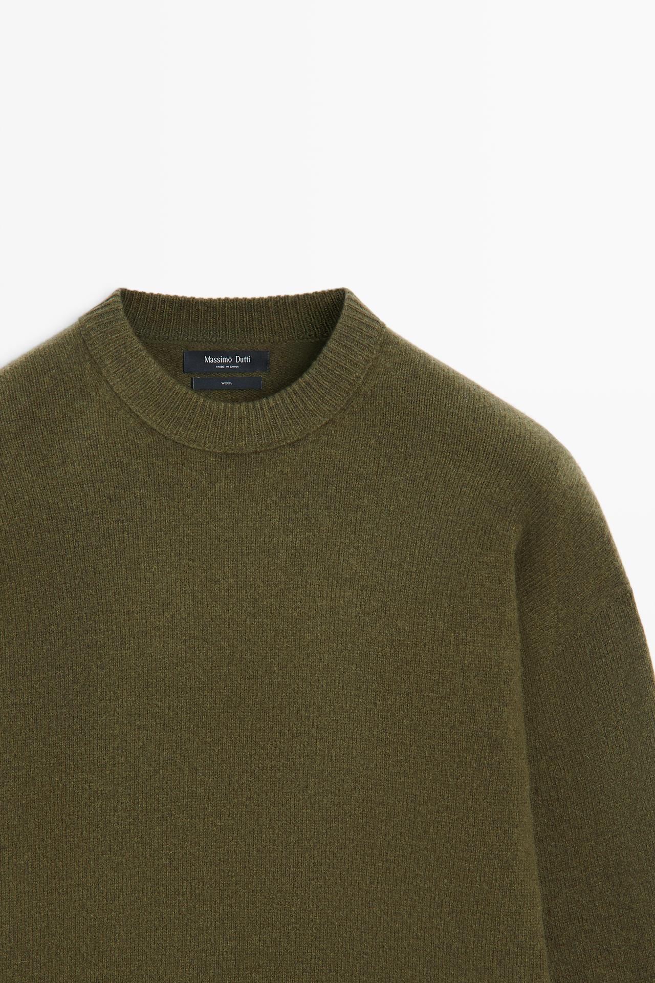 100% wool knit round-neck sweater — Dark olive