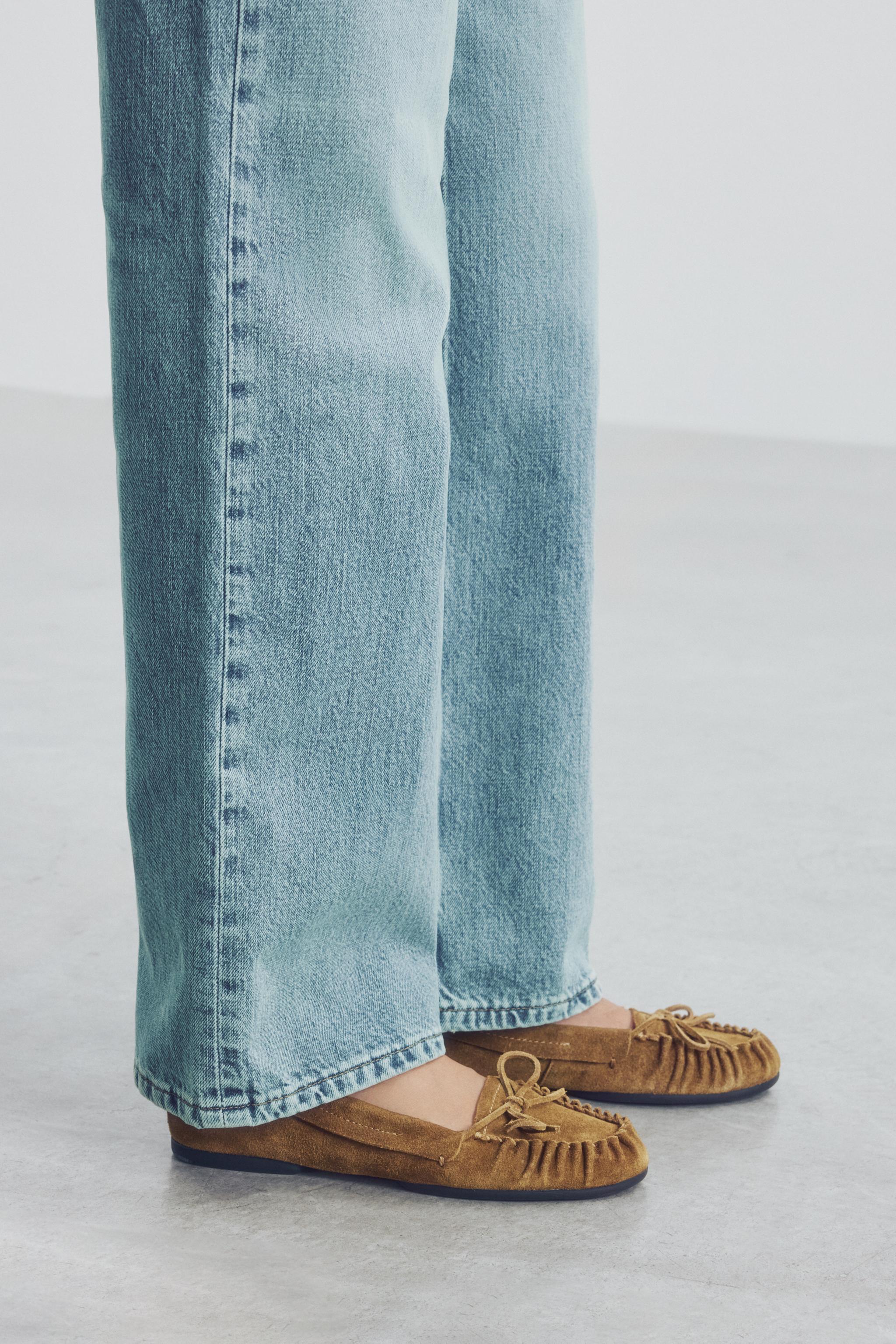 MOCASSINS EN DAIM FRONCÉS AVEC NUDD
