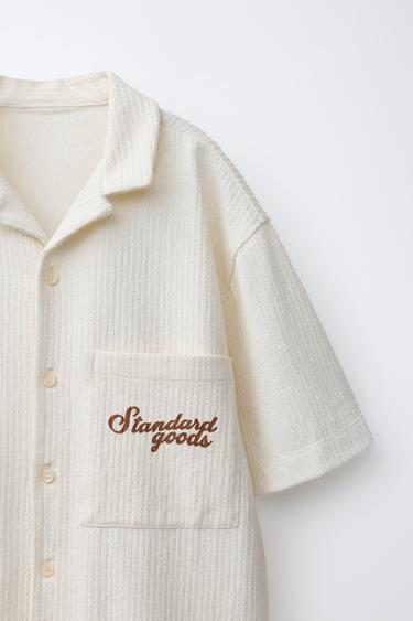 CHEMISE TEXTURÉE À INSCRIPTION - Écru de Zara - Image 2