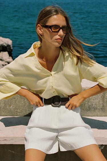 برمودا ببنسات وحزام - أبيض مكسور الخاص بـ Zara