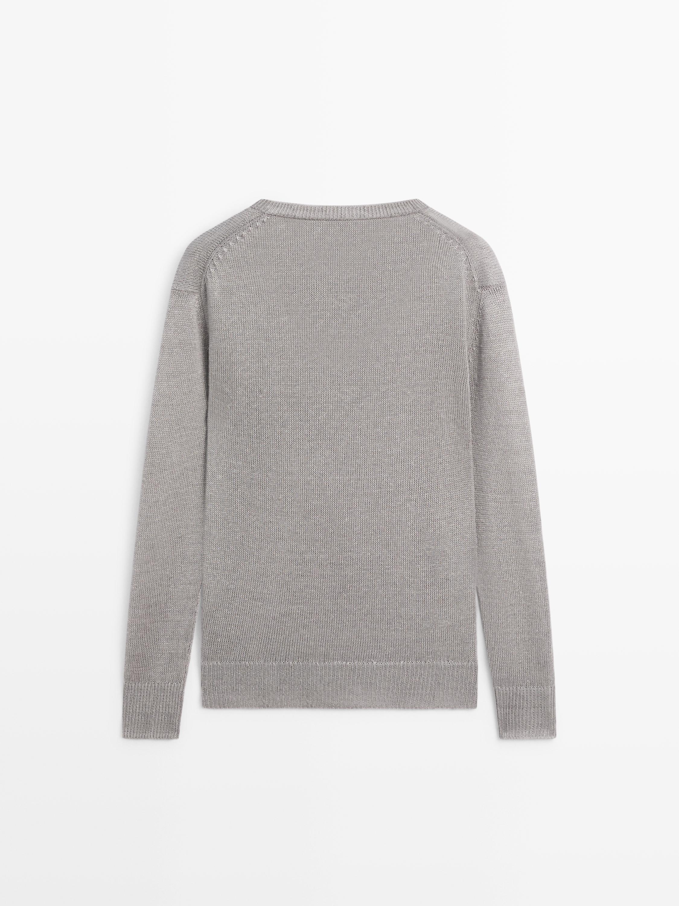 Pull en maille 100 % lin à col V