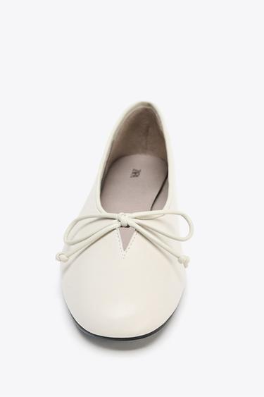 SOFT LEATHER BALLERINA SHOES WITH BOW - Ecru White by Zara - Image 3