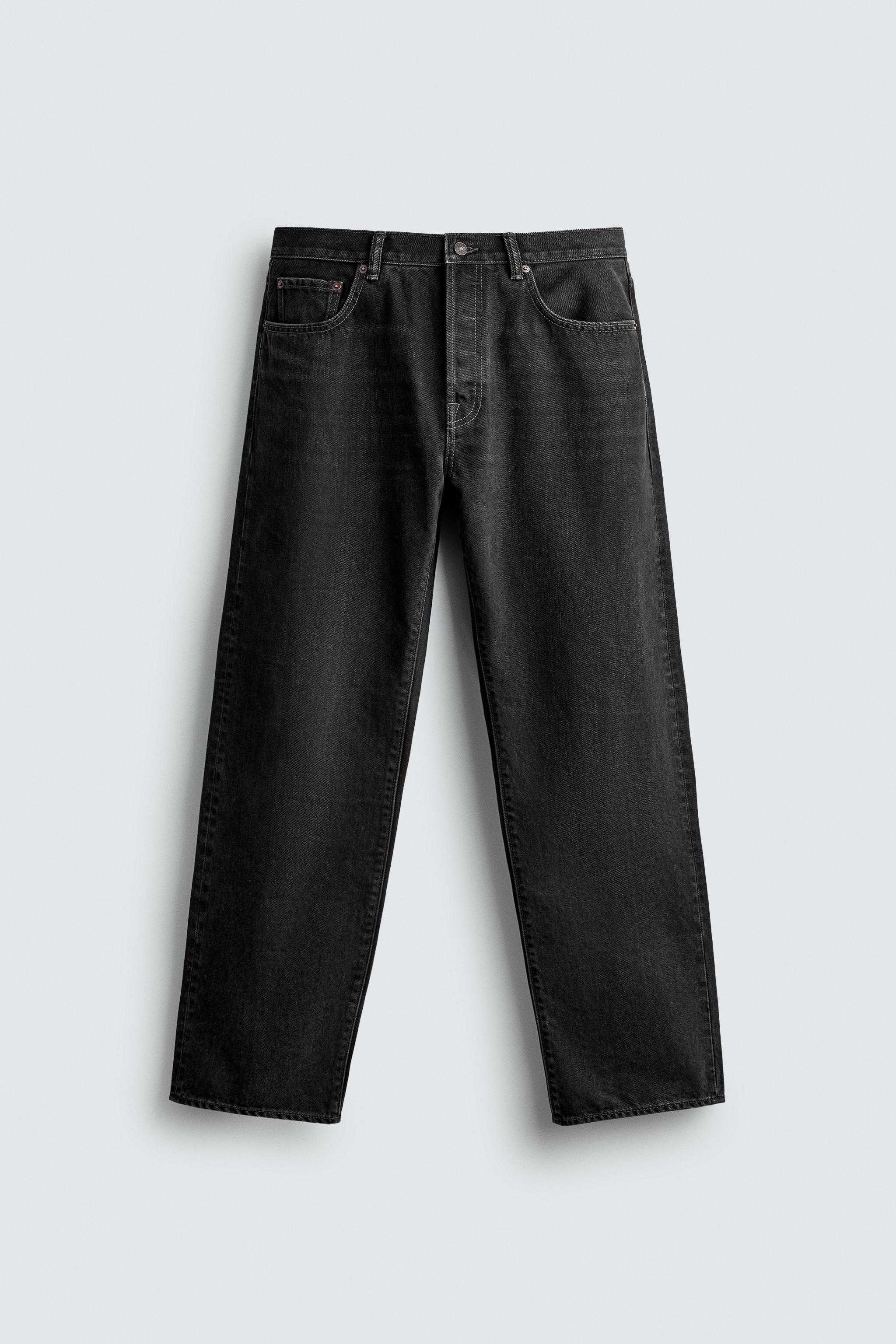 STRAIGHT FIT JEANS