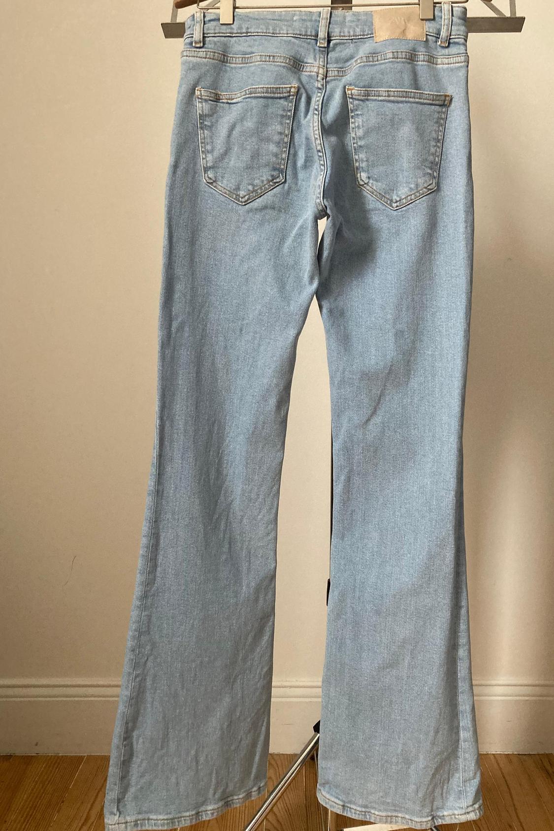 Z1975 FLARE LOW-RISE FULL LENGTH JEANS - Image 2