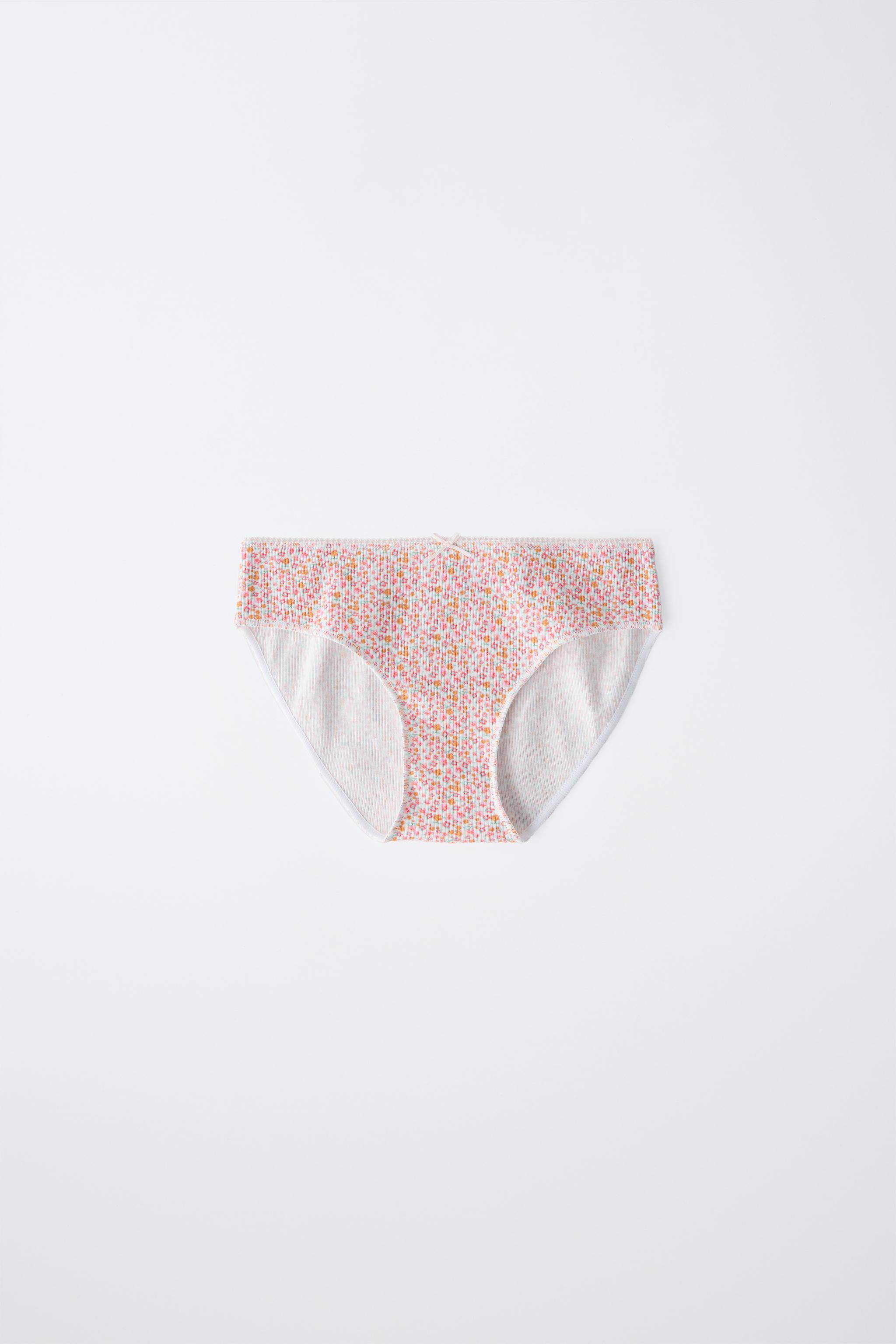 6- ANS/ LOT DE SIX CULOTTES PATCHWORK ET FLEURS RIB