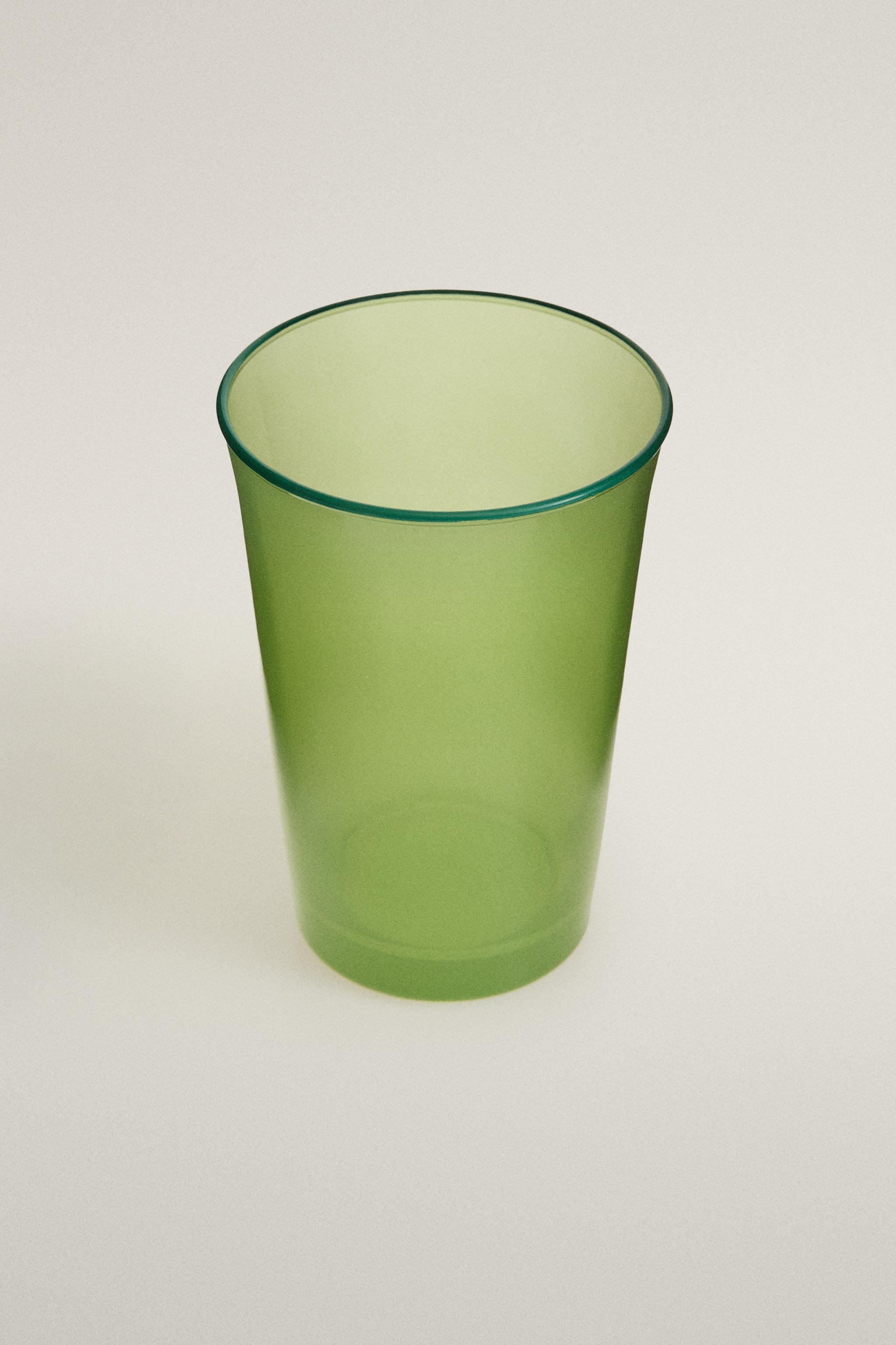 COLOURED GLASS TUMBLER