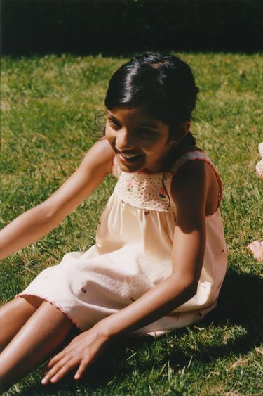 ROBE EN MAILLE ET CROCHET - Écru de Zara - Image 6