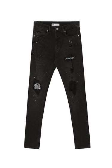 SKINNY JEANS WITH BANDANA PATCHES