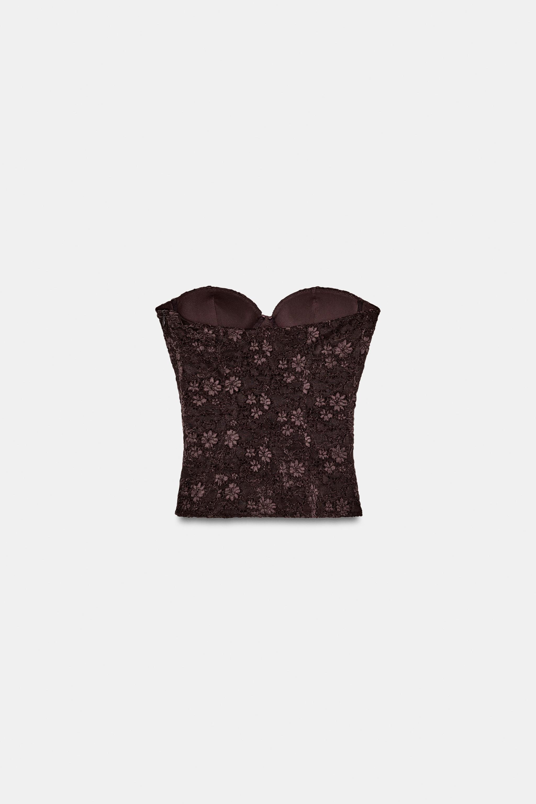 CORSET EN DENTELLE