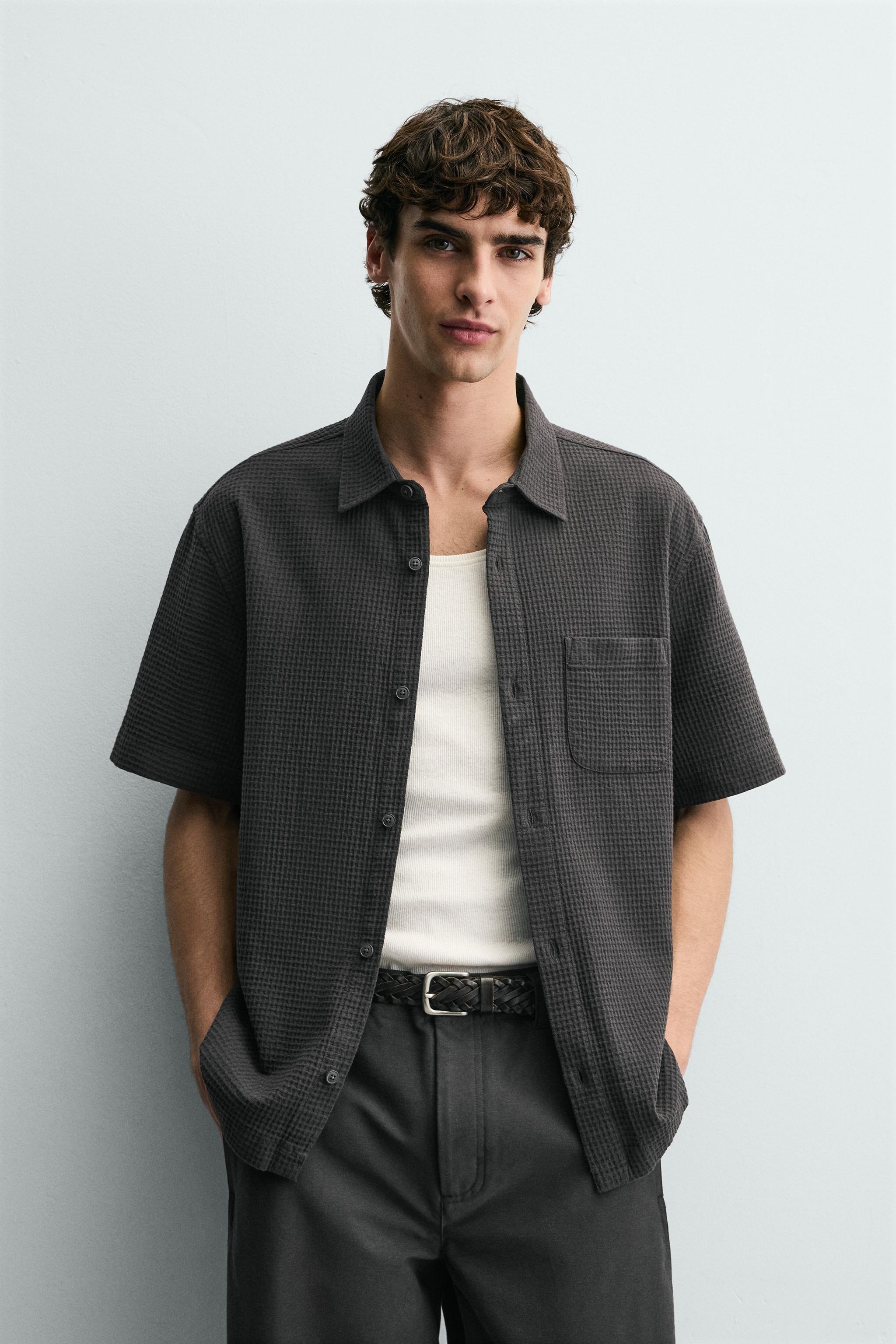 TEXTURED POCKET SHIRT