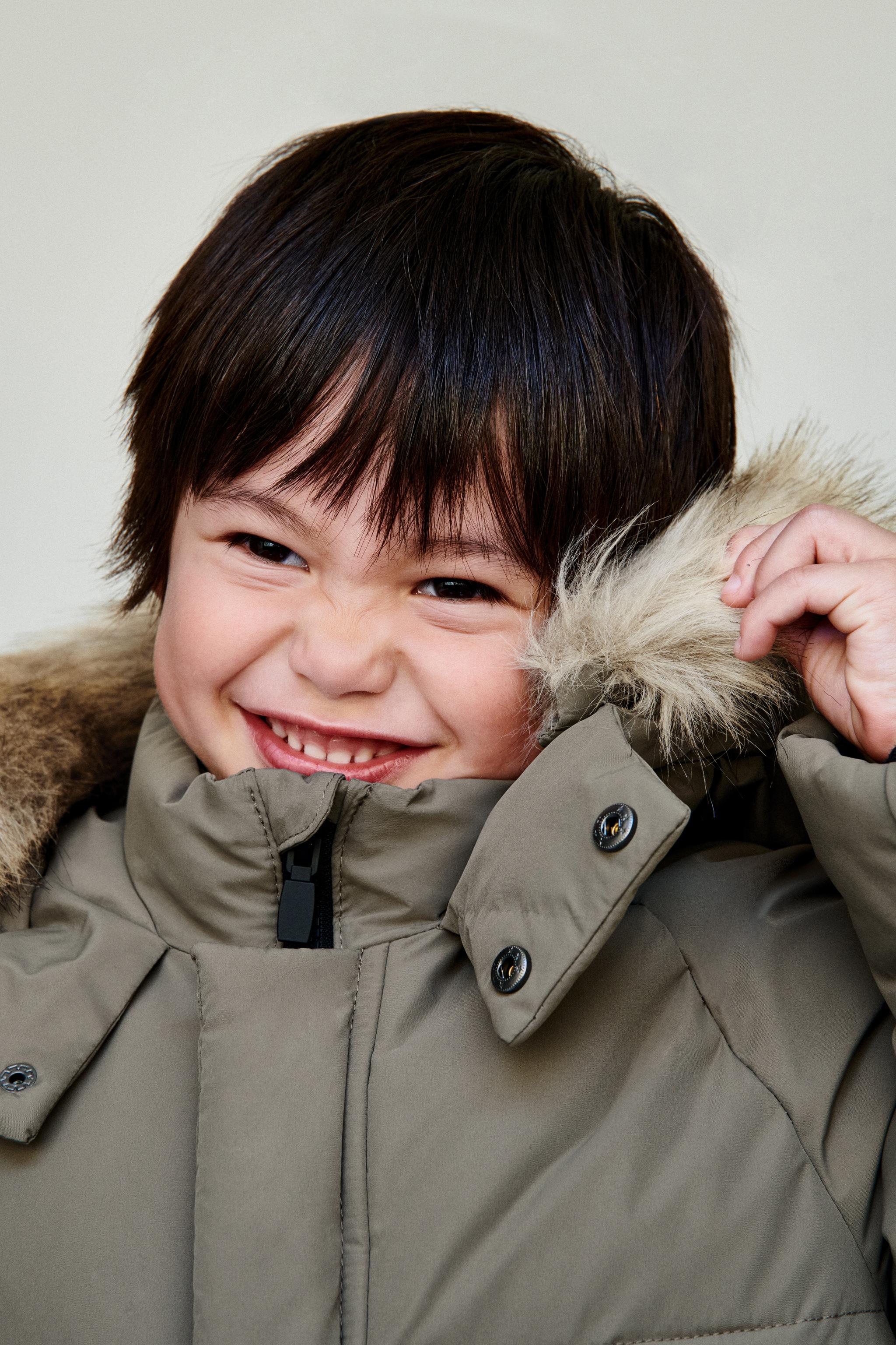 LONG DOWN FEATHER WATER REPELLENT AND WIND RESISTANT PUFFER COAT