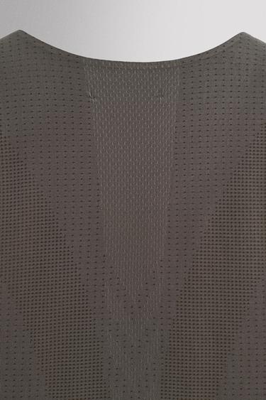 SEAMLESS TRAINING TANK TOP - Grey by Zara - Image 3