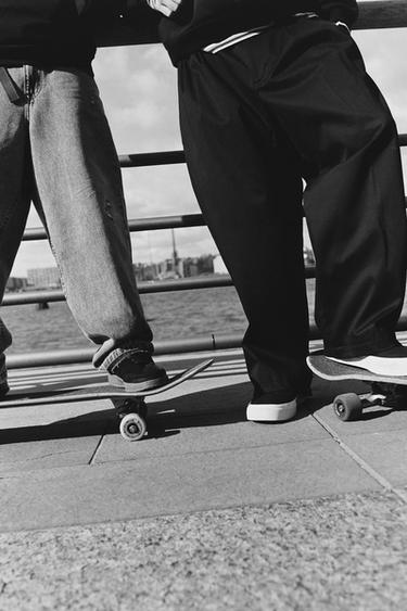 Zara ZOO YORK® X ZARA SKATER JEANS - Mid-gray