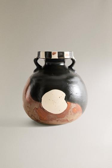 PAINTED STONEWARE VASE - Brown / Ecru by Zara