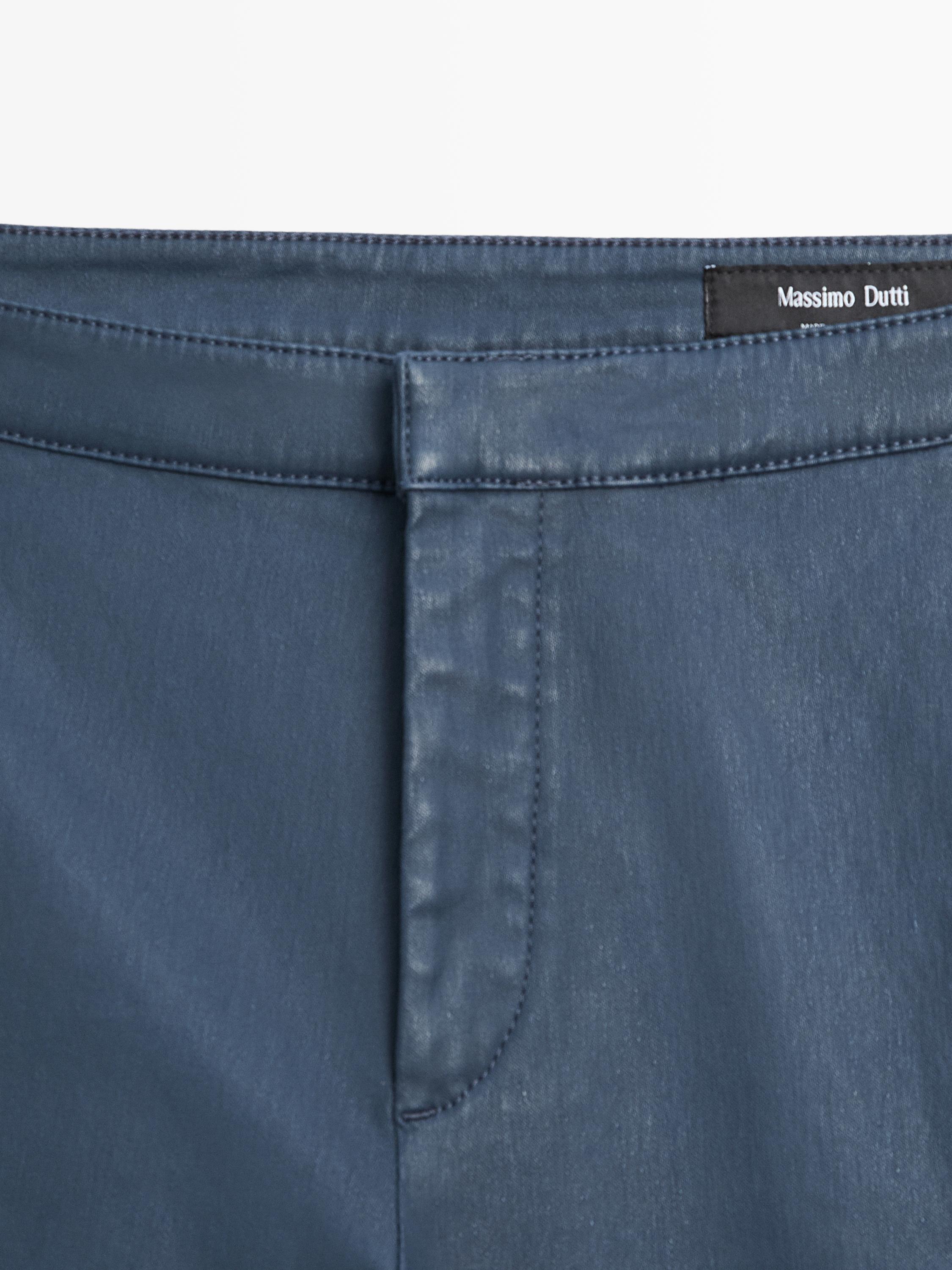 Pantalon flare cropped enduit