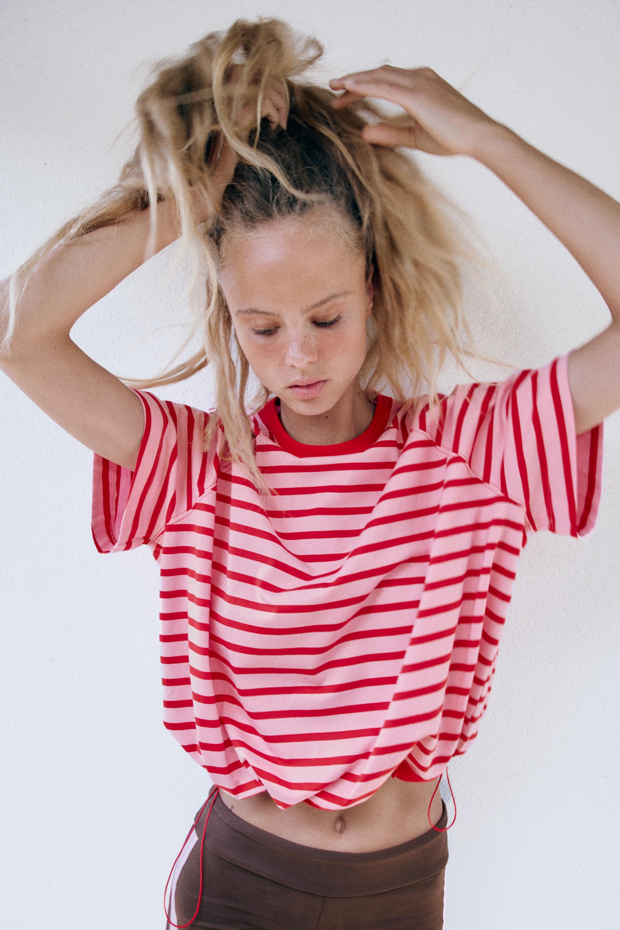 STRIPED T-SHIRT WITH STOPPERS — Pink