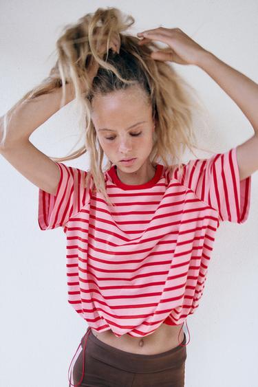 STRIPED T-SHIRT WITH STOPPERS - Pink by Zara