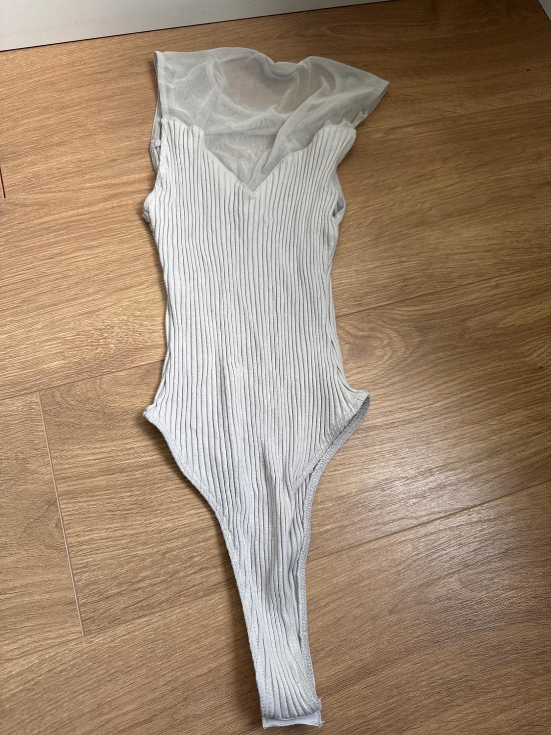 BODY S - Image 4