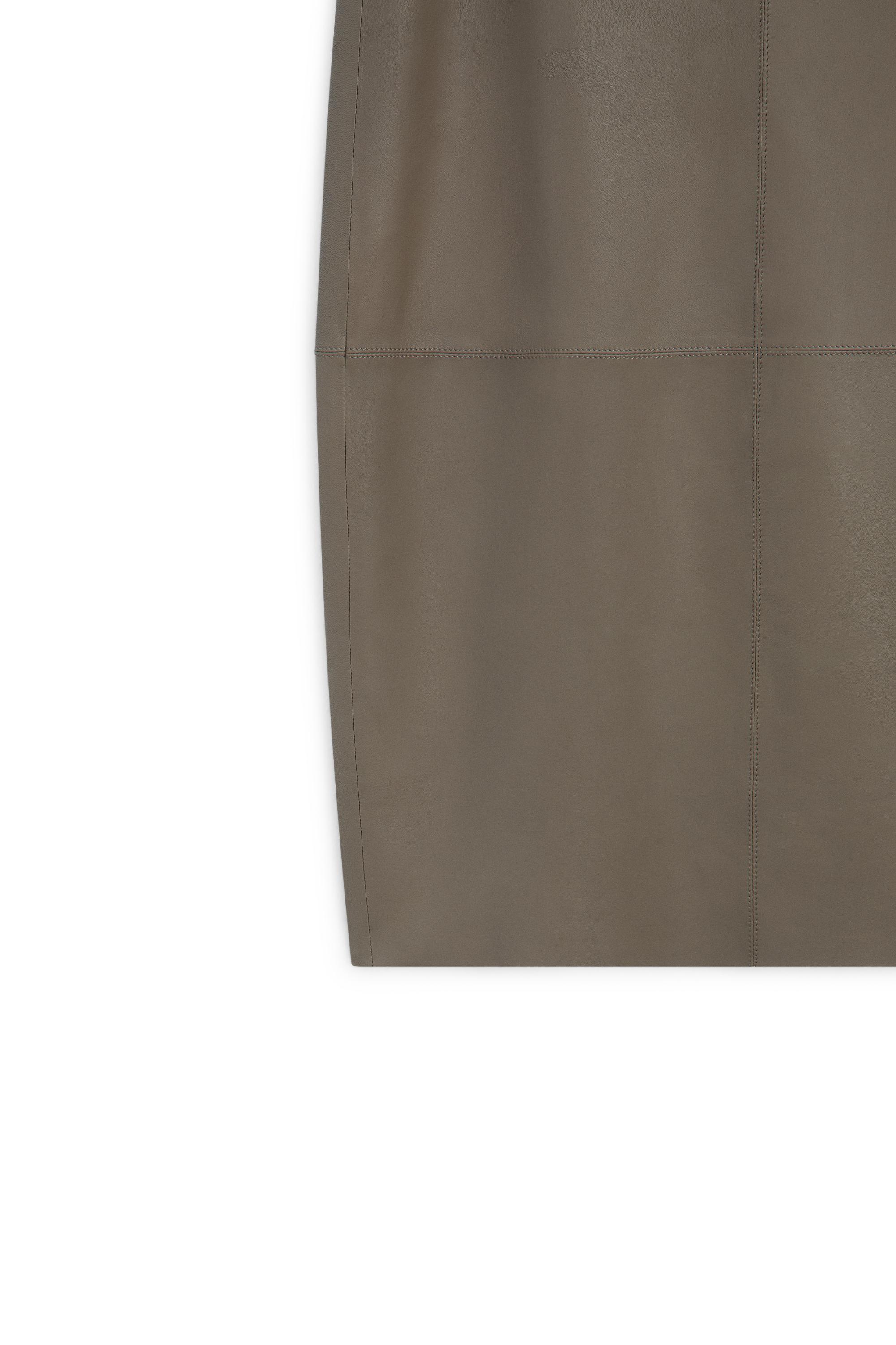 Jupe midi crayon en cuir - LIMITED EDITION