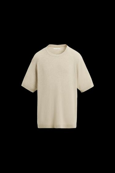 JACQUARD-T-SHIRT AUS STRICK - Hellbeige von Zara
